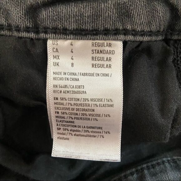 American Eagle Black Super High Rise Jegging size 4 - Picture 6 of 8